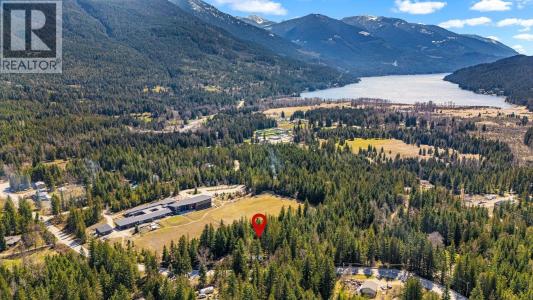 16281 3A HIGHWAY, Crawford Bay, كولومبيا البريطانية V0B 1E0, كندا 