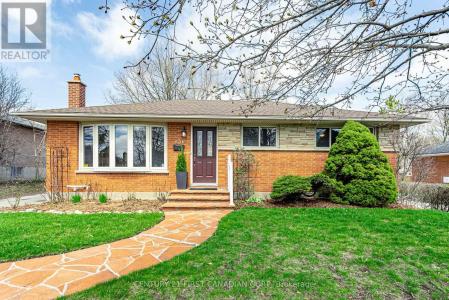 256 SOUTHCREST DRIVE, London South (south D), Онтарио N6J 1N1, Канада