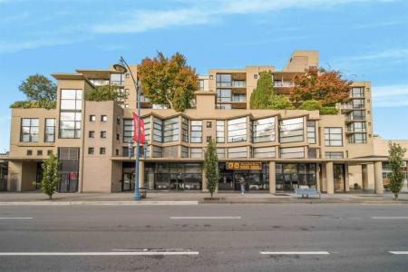 7831 WESTMINSTER HIGHWAY, Richmond, Colúmbia Britânica V6X 4J4, Canadá