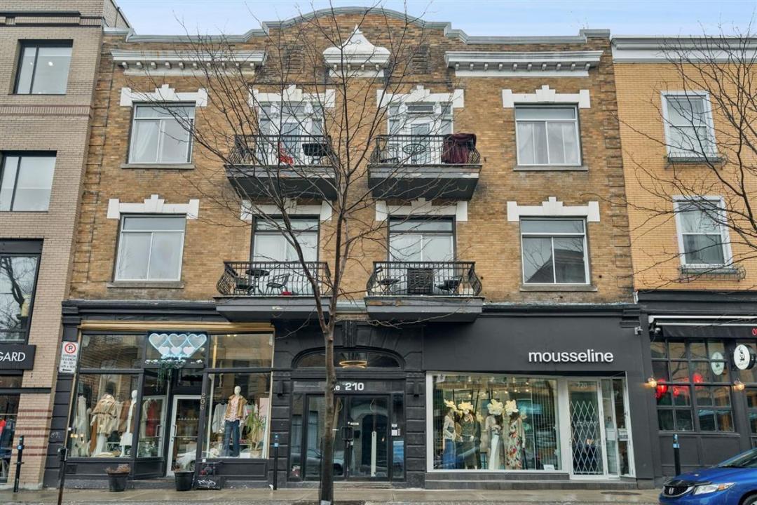 210 Av. Laurier O., Montréal (Le Plateau-Mont-Royal), קוויבק H2T 2N8, קנדה