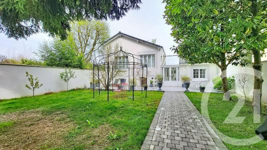 Champs Sur Marne, Île-de-France 77420, France