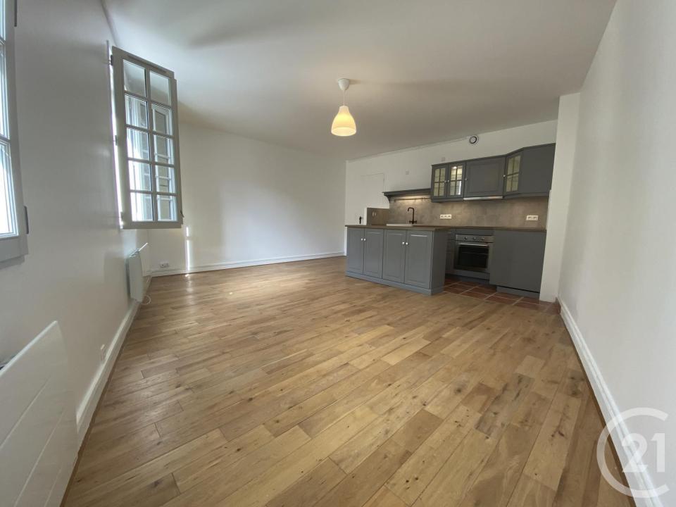 Chartres, Centre-Val De Loire 28000, France