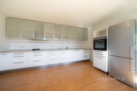 Pionýrů, Nehvizdy, Praha-východ 25081, 捷克共和國