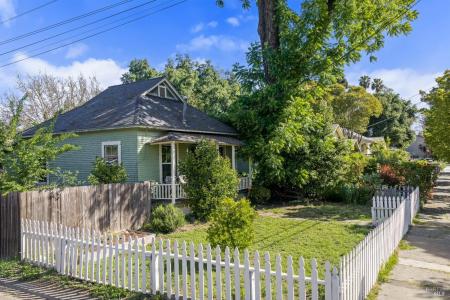 227 Hewett St, Santa Rosa, California 95401, Estados Unidos