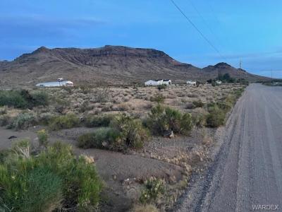 305-06-143 S Kelvin Road, Golden Valley, Arizona 86413, USA