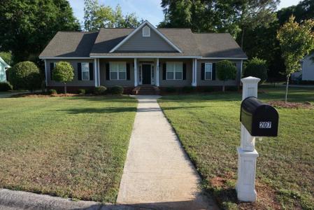 207 Fairway Circle, Americus, 乔治亚州 31709, 美国