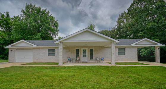 301 Bixler, Mena, Arkansas 71953, États-Unis