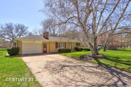 6801 Trinklein, Saginaw, Michigan 48609, USA