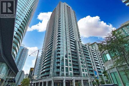 19 GRAND TRUNK CRESCENT, Toronto (waterfront Communities), Ontario M5J 3A3, Canadá