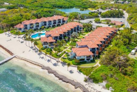 22, BEACH FRONT ONE BED CONDO IN WEST BAY, West Bay, Grand Cayman, Cayman Islands