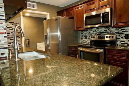 8275 Sands Point Drive 176, Houston, Texas 77036, USA