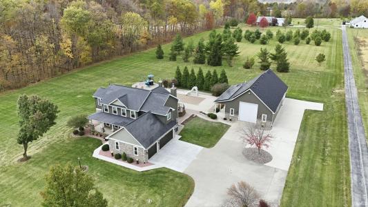 18621 Amstutz Road, Auburn, Индиана 46706, Соединенные Штаты