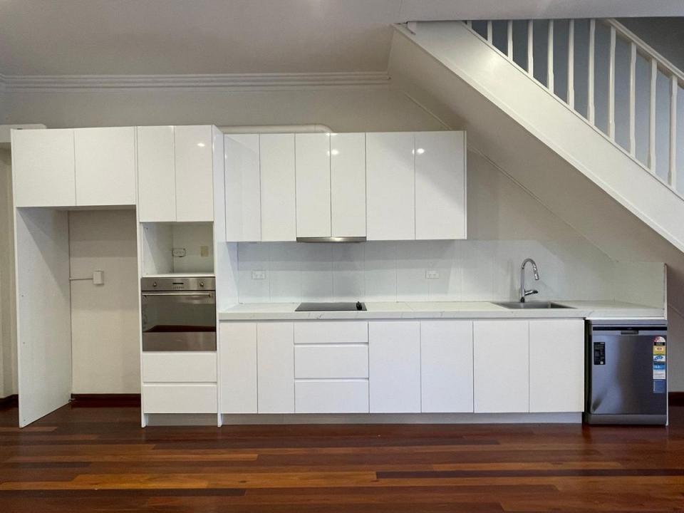 216 Henderson Road, Alexandria, NSW 2015, Australia