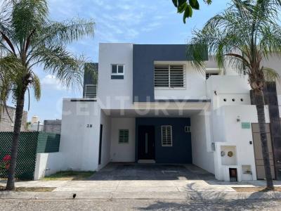 Moscu 28,, Villa De Álvarez, Колима 28978, Мексика