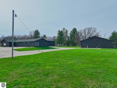 11616 NW Monroe Road, Riverdale, Michigan 48877, USA