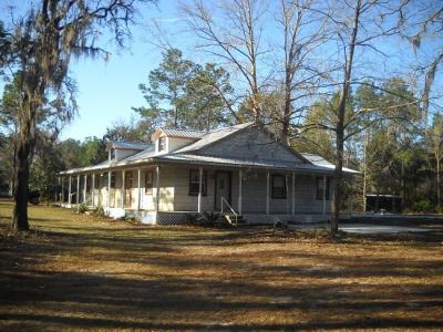 779 NE 808th Street, Old Town, Florida 32680, USA