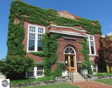 216 Cass Street, Traverse City, ميشيغان 49684, الولايات المتحدة