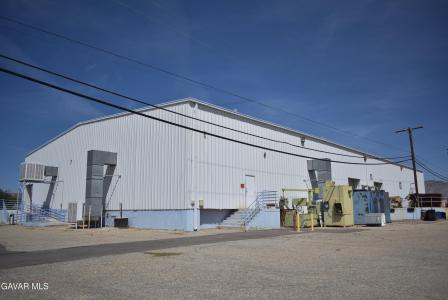 17012 Roper Street, Mojave, California 93501, USA