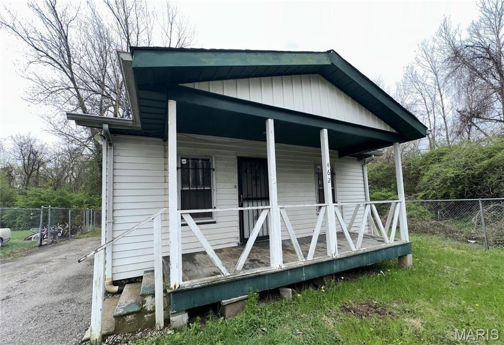 462 N 83rd Street, East St Louis, Illinois 62203, Estados Unidos