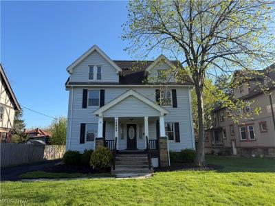 12988 Clifton Boulevard, Lakewood, Ohio 44107, USA