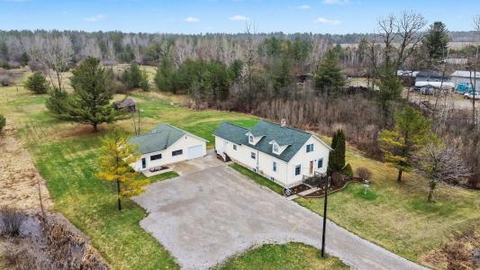 1400 W M-55, Tawas City, Michigan 48763, USA