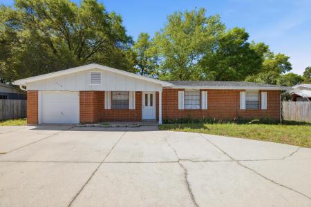 750 Mayflower Avenue, Fort Walton Beach, Florida 32547, USA