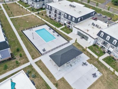 280 Salmon Brook St 7307, 223, コネティカット 06035, アメリカ合衆国