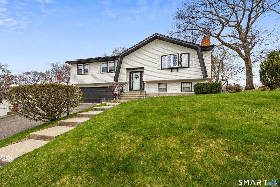 62 White Birch Drive, Waterbury, Connecticut 06708, Estados Unidos