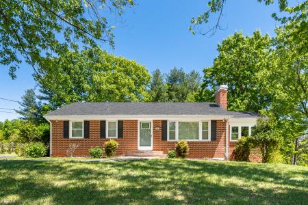 1659 Shady Knoll Avenue, Bedford, וירג'יניה 24523, ארצות הברית של אמריקה 