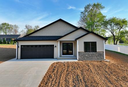 1199 W Avondale Avenue, Washington, Indiana 47501, États-Unis
