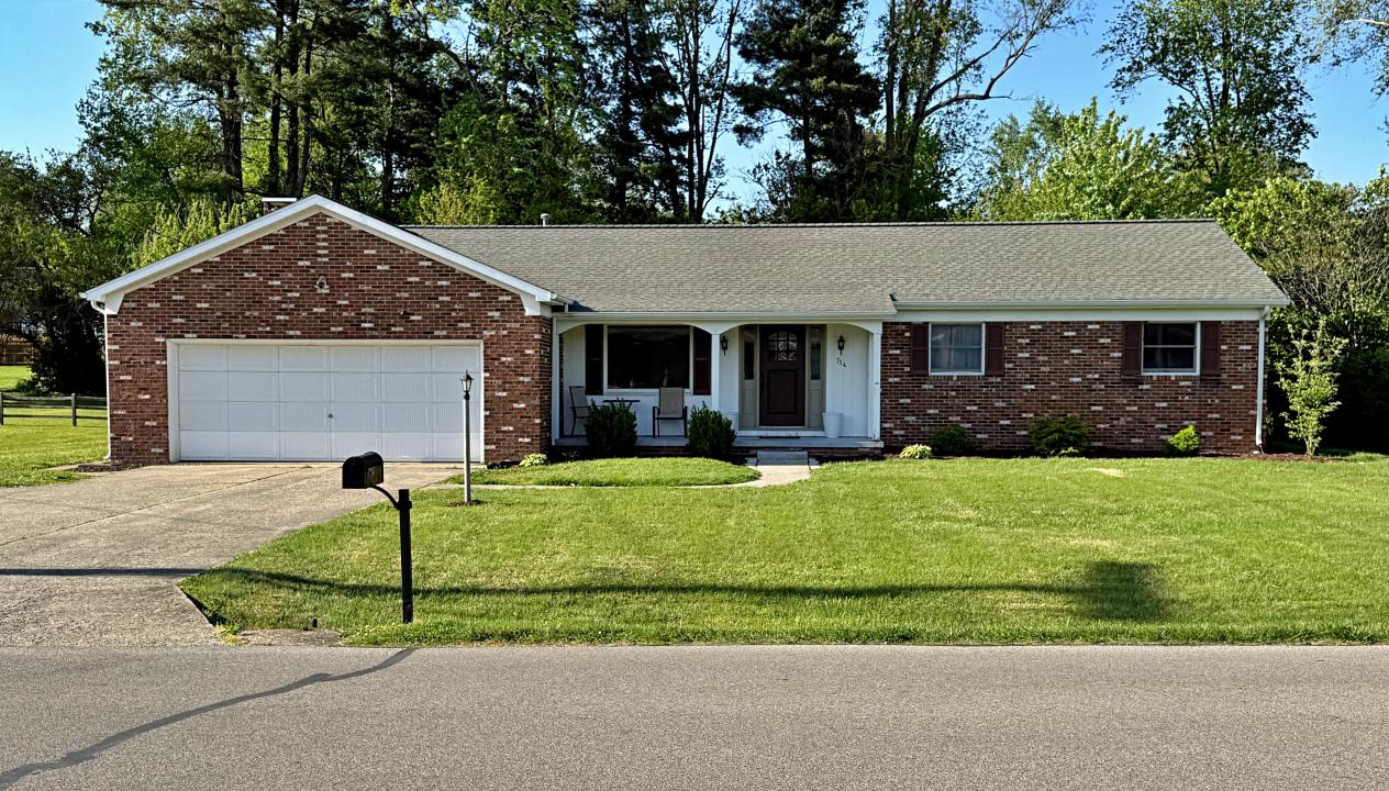 714 Brett Cabel Road, Washington, Indiana 47501