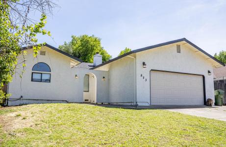 823 Spaniel Drive, Redding, California 96003, Stati Uniti