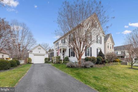 6603 Forsythia Street, Springfield, Virginia 22150, USA