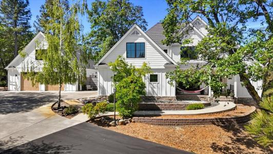12184 Logans Run Court, Grass Valley, California 95945, USA