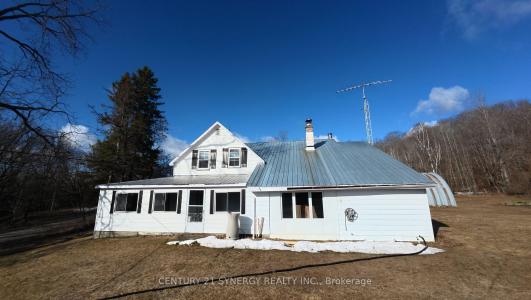 1018 FOLGER ROAD, Frontenac, أونتاريو K0H 2J0, كندا 