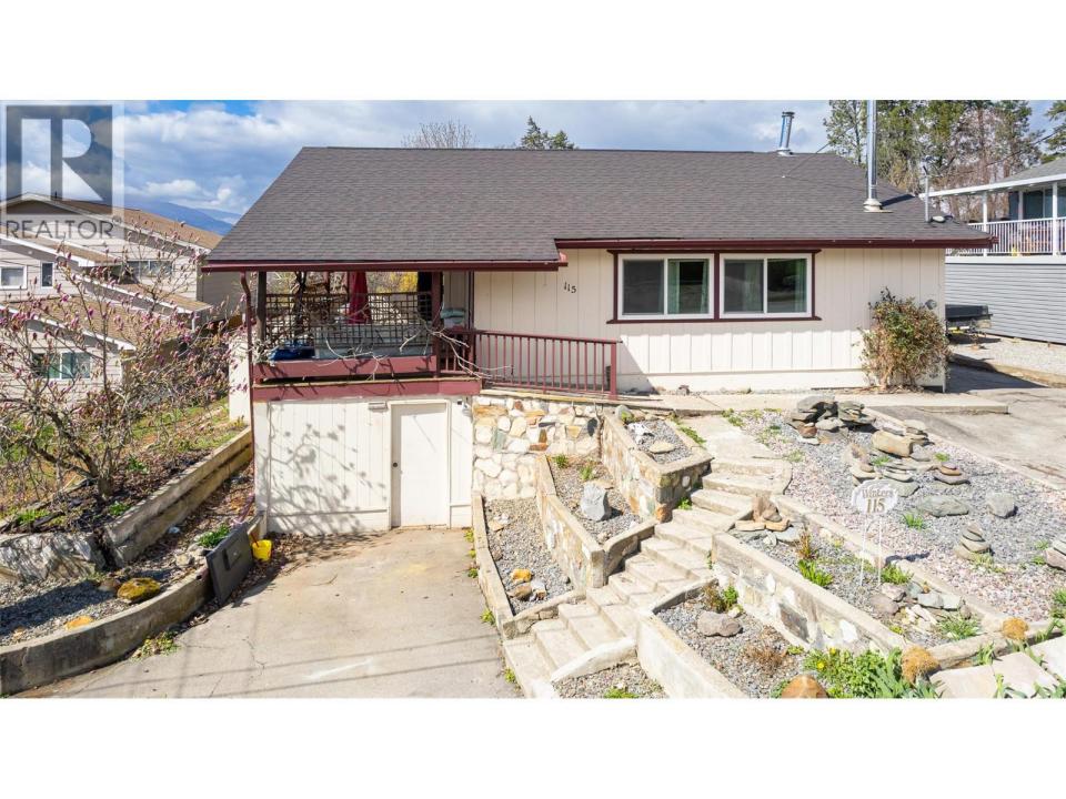 115 24TH AVENUE NORTH, Creston, Columbia Britannica V0B 1G5, Canada