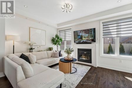 12 TERRELL AVENUE, Georgina (keswick South), Ontario L4P 0C8, Kanada