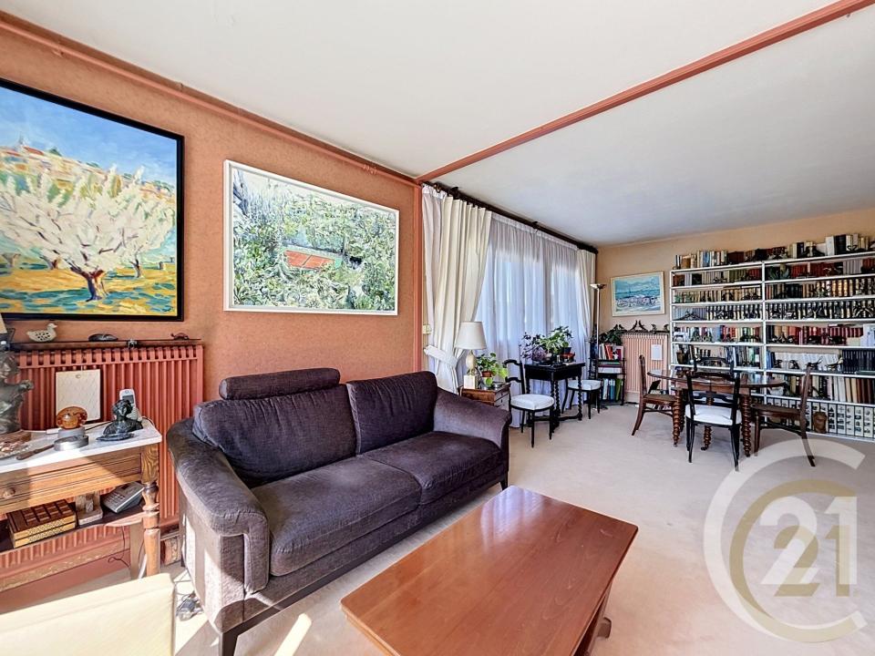 Deville Les Rouen, Haute-Normandie 76250, فرنسا