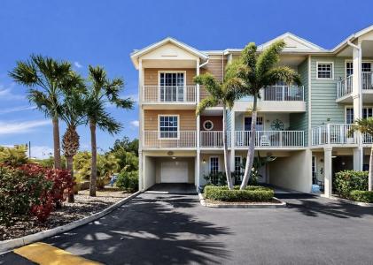 3202 Mangrove Point Dr, Ruskin, Florida 33570, Estados Unidos