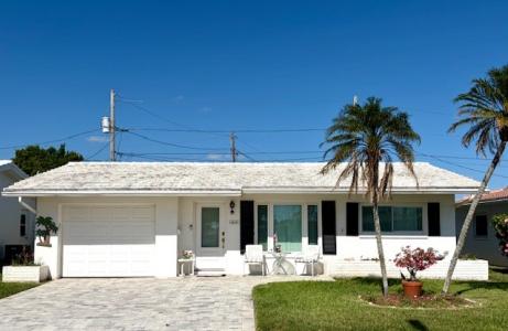 10035 Mainlands Blvd. N., Pinellas Park, Florida 33782, USA