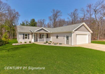5728 Tipperary, Caseville, Michigan 48725, USA