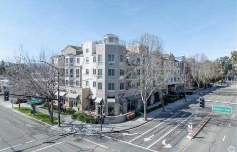 912 Campisi Way , 402, Campbell, California 95008, USA