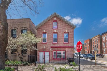 958 N Honore Street, Chicago, Illinois 60622, USA