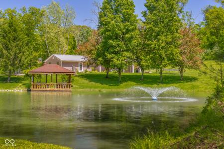7351 Homestead Road, Morgantown, Indiana 46160, USA