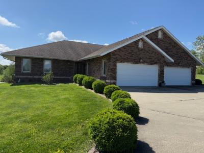 148-B Virginia Drive, Makanda, Illinois 62958, USA