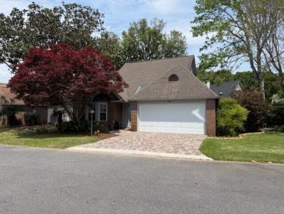 708 Putter Drive, Niceville, Florida 32578, USA
