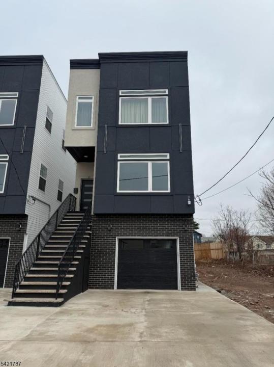 12 Nelson Pl, Irvington Twp., New Jersey 07111-4410, HOA KỲ