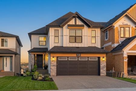 12 SPRING CREEK POINT SW, Calgary, Alberta T3H 6E2, Canada