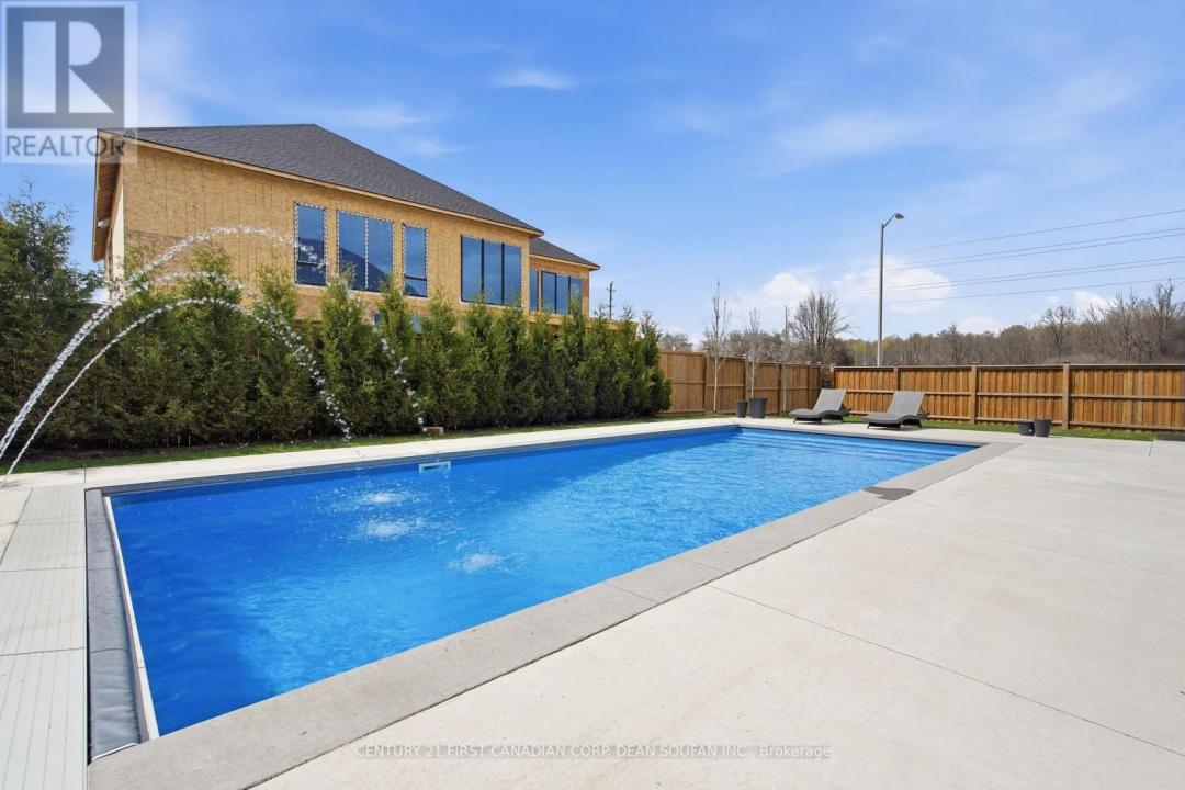 7218 SILVER CREEK CIRCLE, London South (south V), Ontario N6P 0G9, Canadá