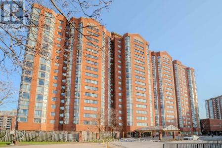2466 EGLINTON AVENUE EAST, Toronto (eglinton East), 安大略省 M1K 5J8, 加拿大